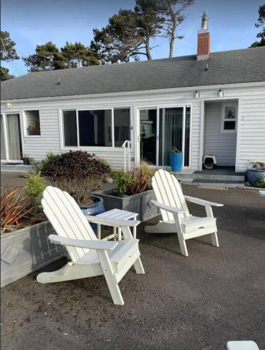 Condo By The Sea Lincoln City Exterior photo